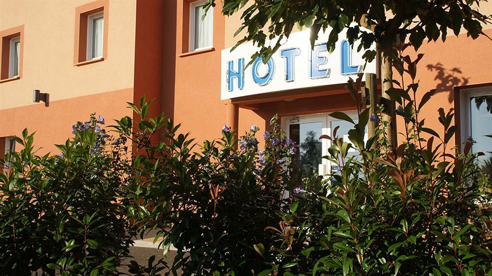 Brit Hotel Confort Villeneuve Sur Lot Bias  Exterior photo